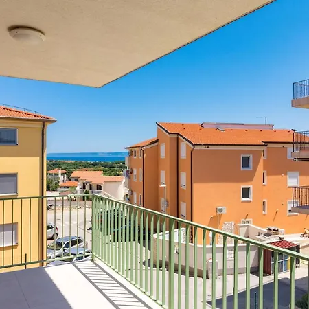 Anna Apartman Ližnjan