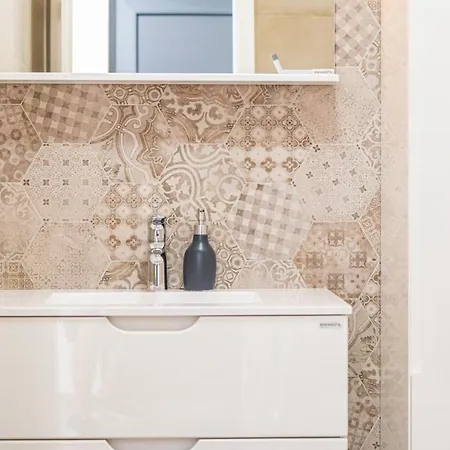 アパート Anna Ližnjan